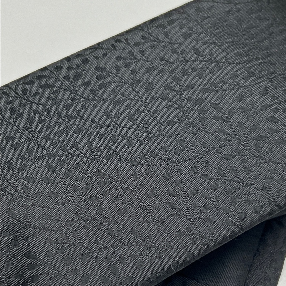 Calvin Klein Black Jacquard Leaf Motif Tie - Picture 3 of 4